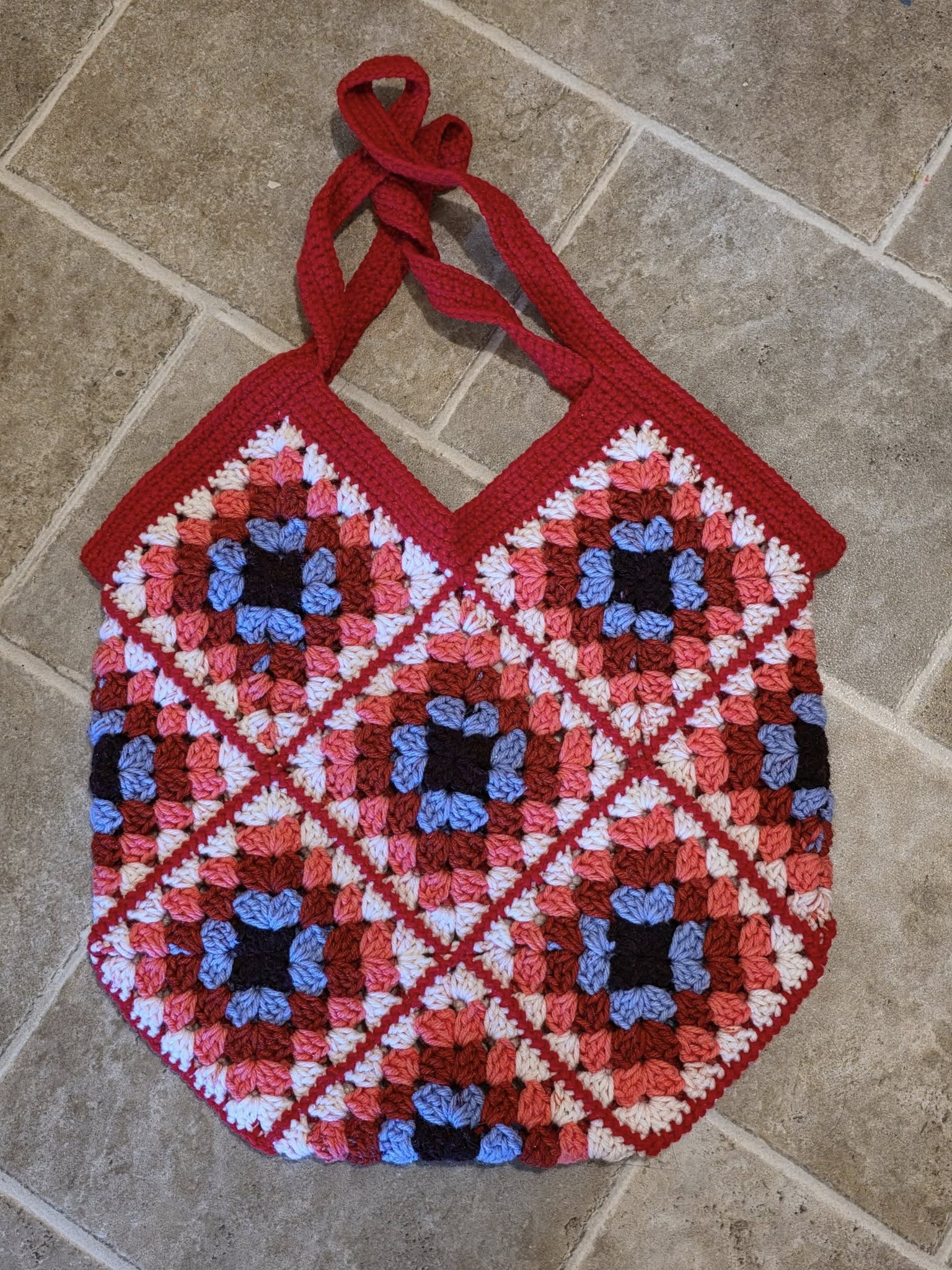 Granny Sqaure bag - Soft White - HOT STUFF